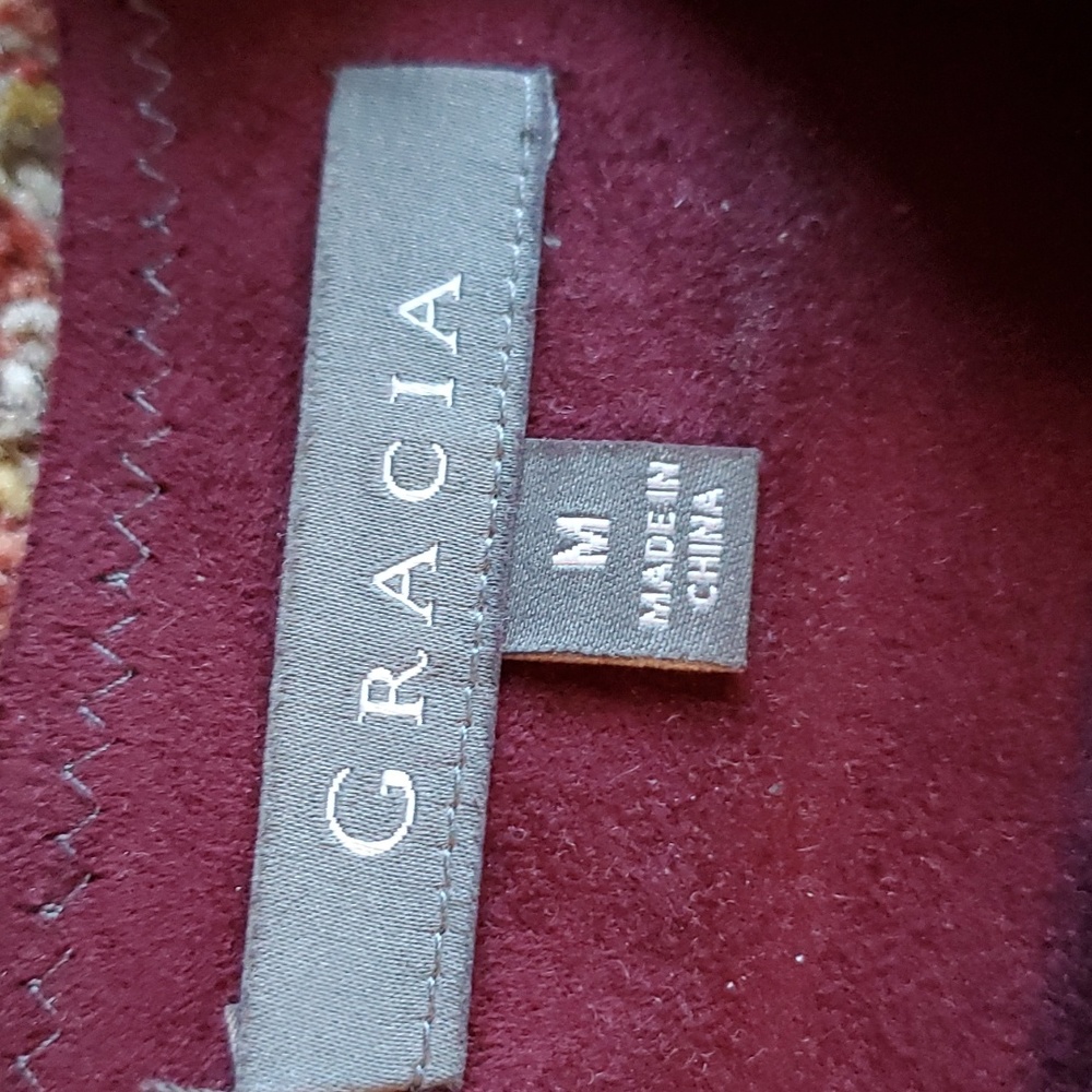 Gracia Medium faux suede gray burgundy dress with nice zipper detail - Picture 3 of 5